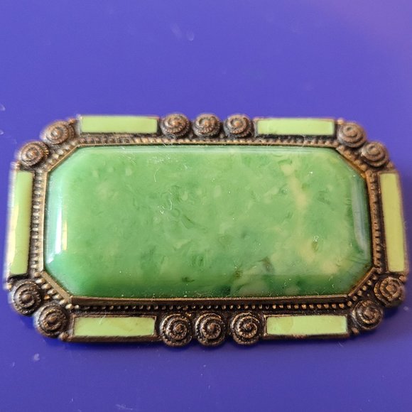Unique Vintage Jewelry - Vintage Edwardian Art Nouveau Green Peking Glass with roses on Frame